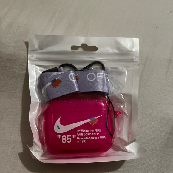 Nike AirPod Cases - Picture 11 of 16